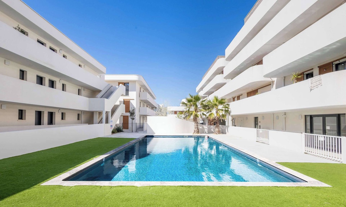 Beziers Apartment | Casa Naia - 4-Star Prestige Duplex Valras-Plage