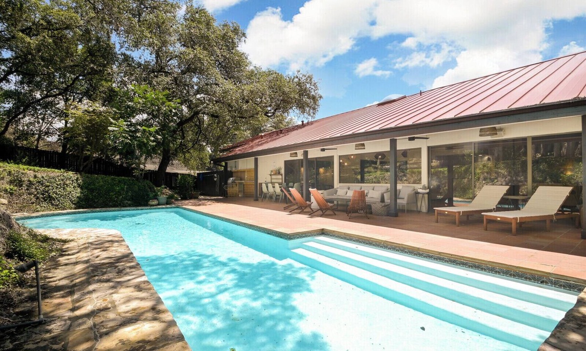 Medical Center District Villa | Casa Paloma - Stunning Luxurious Villa w/Pool