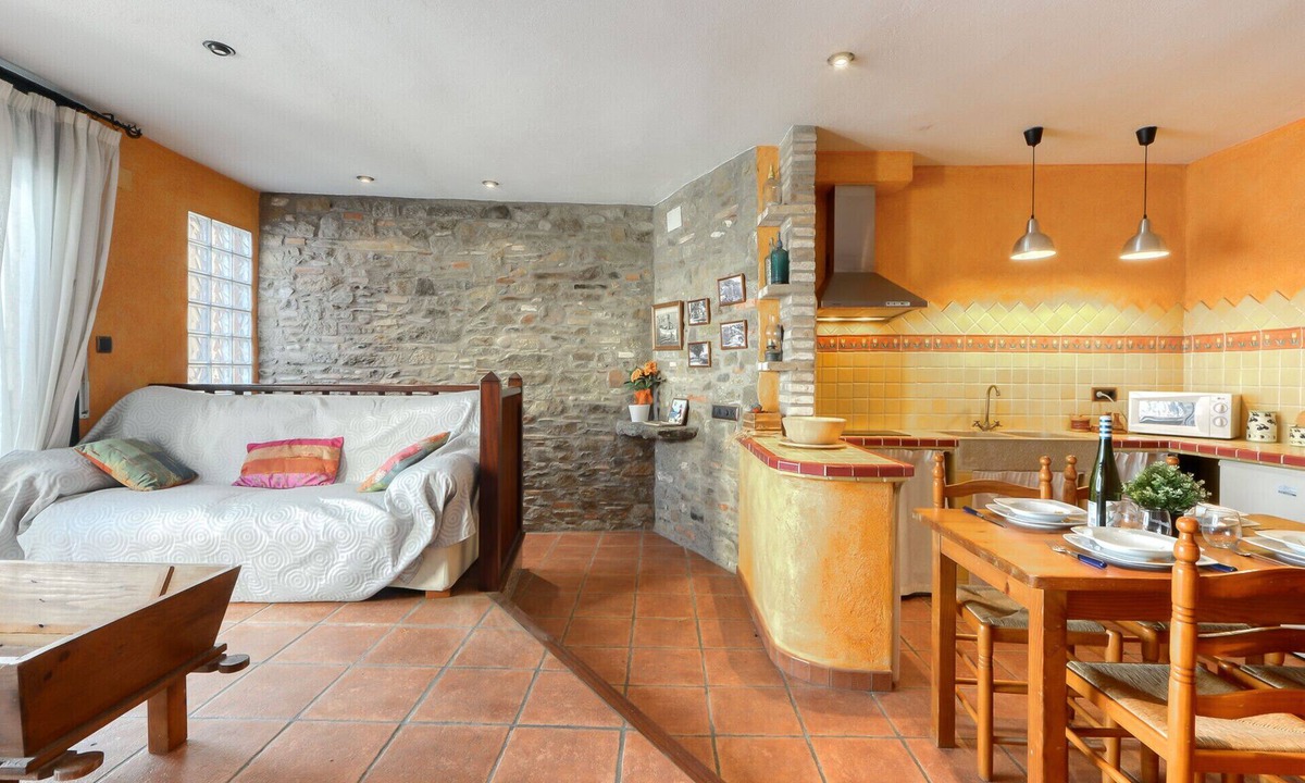 Roses Town Center Ski Chalet | CASA PUIG ROM 45 Roses