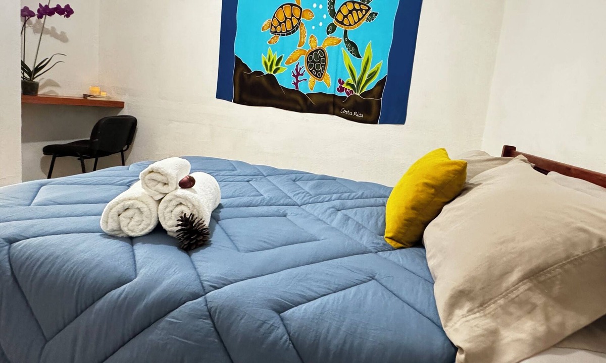 Ciudad Hidalgo Bed & Breakfast | CASA PURA VIDA