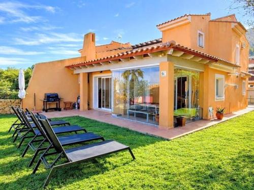 Polop House | Casa Relax in Polop - Jacuzzi and Pool