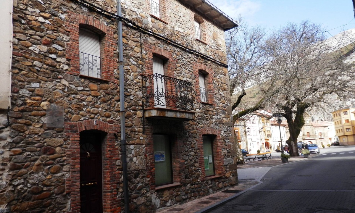 Otero de Guardo House | Casa Rural Anti
