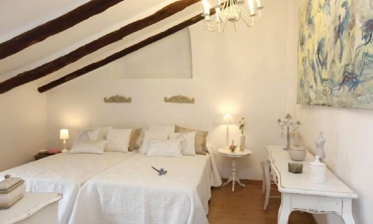 Fuendetodos Cottage | Casa Rural del Pintor for 15 people