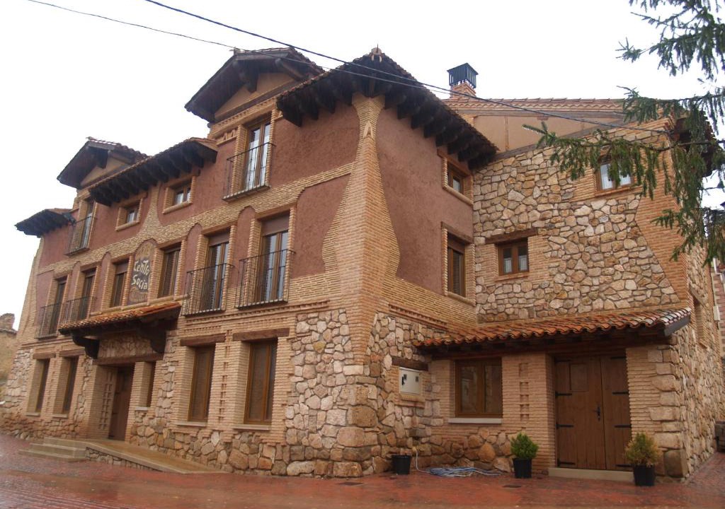Tierzo House | Casa Rural El Cuartel