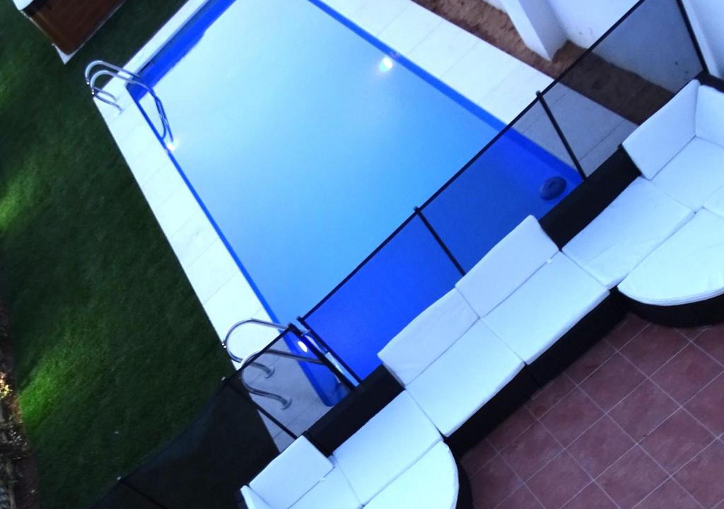 Estacion de Chinchilla House | Casa rural El Jacuzzi