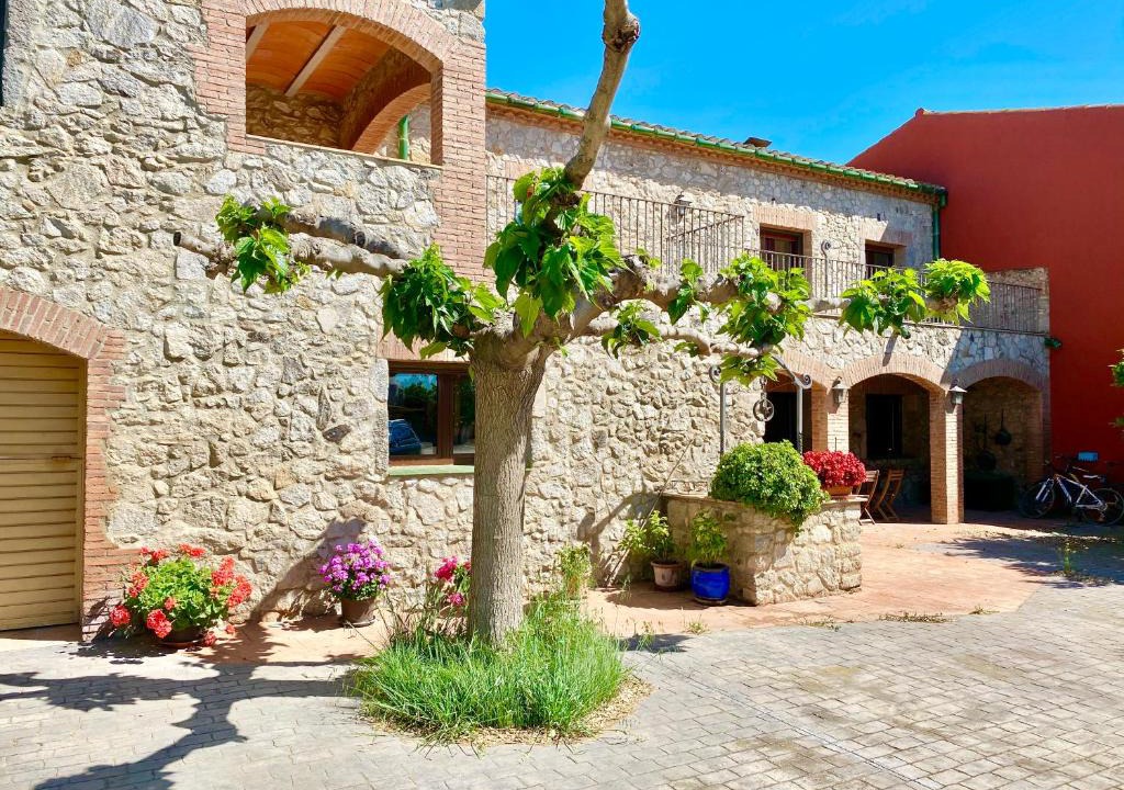 Vilamacolum House | Casa Rural en el corazón del Empordà