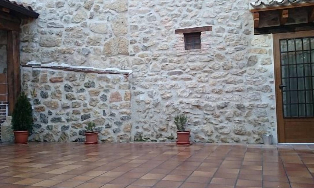 Bernuy de Porreros Cottage | Casa Rural El Choricero for 8/10 people