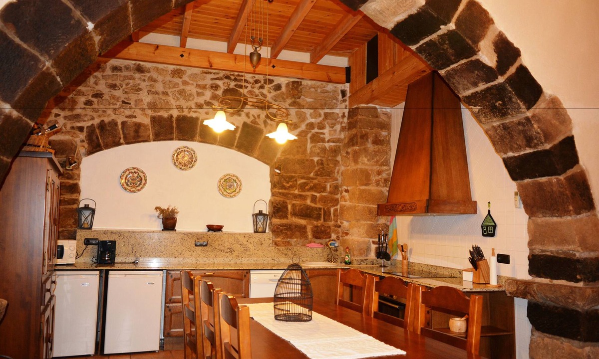 Cabanes House | Casa Rural Forn del Sitjar