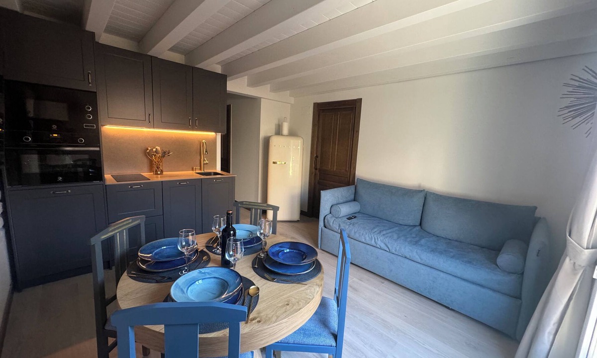 Laguardia Old Town Apartment | Casa Rural Garabitero Apartment Sofi