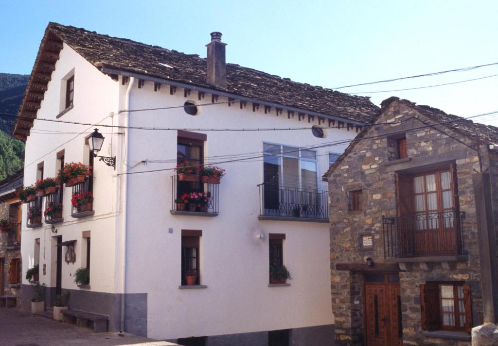 Torla-Ordesa House | Casa Rural López Ordesa