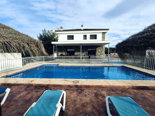 Chella Villa | Casa Rural la Montana 2