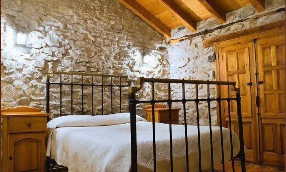 Tamajon House | Casa Rural Las Trojes