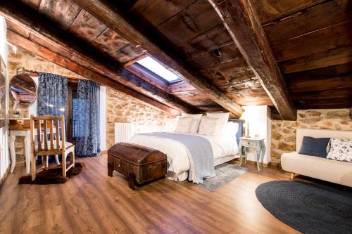 Linares de Mora House | Casa Rural Palacio