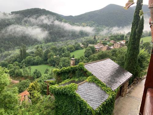 Toses House | Casa Rural Pirineu Nevà