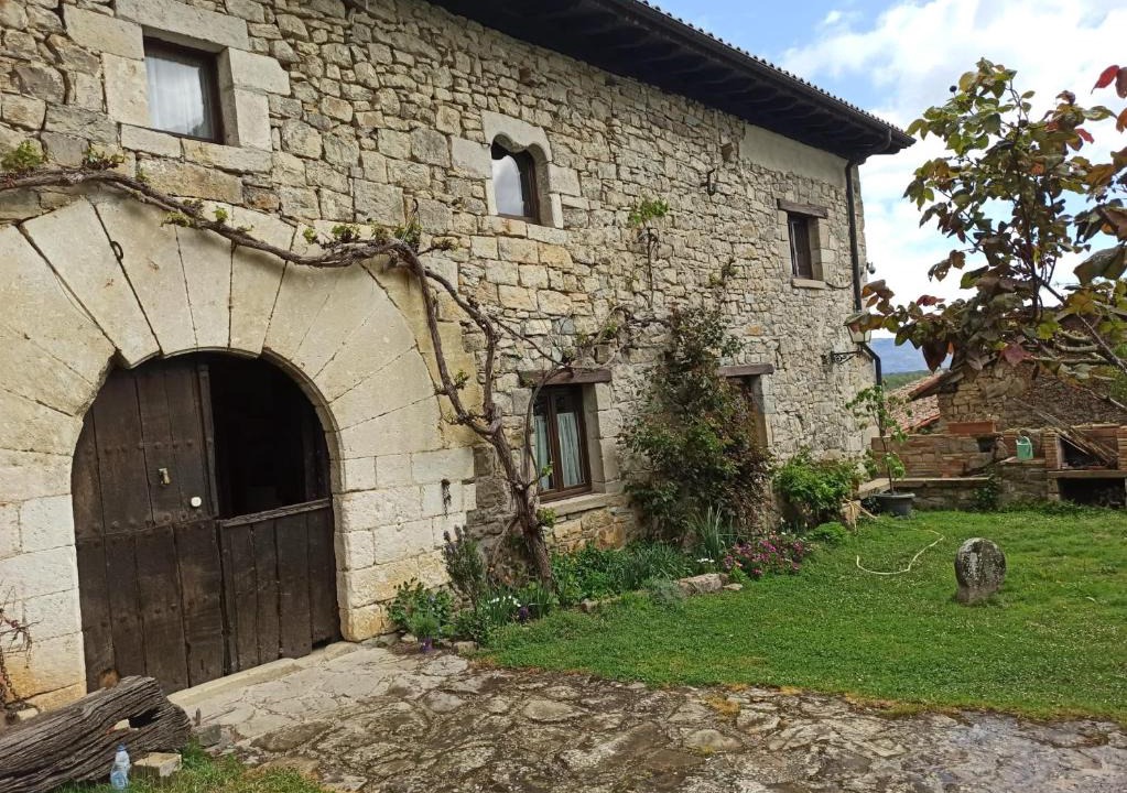 Iza House | Casa Rural TTIPIAENEA Landetxea