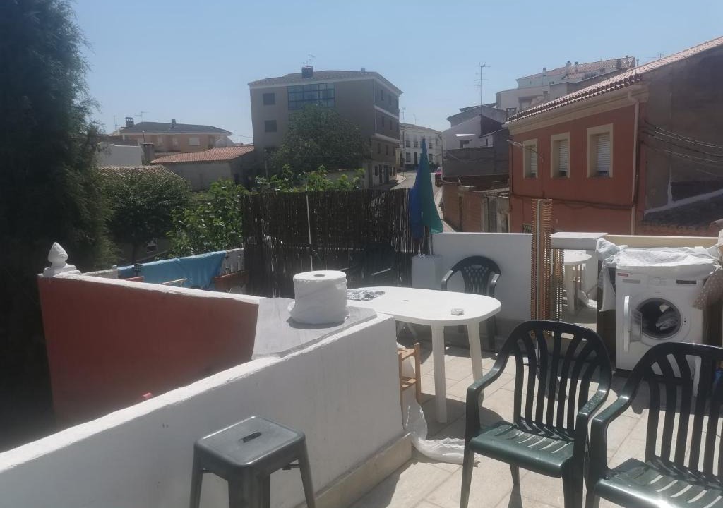 Valdeganga House | casa sol cuesta del rio 13