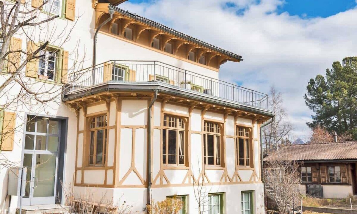 Bever House | casa storica nel centro di Bever 4 camere