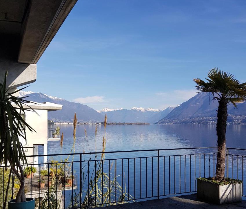 Porto Ronco Apartment | Casa sul lago