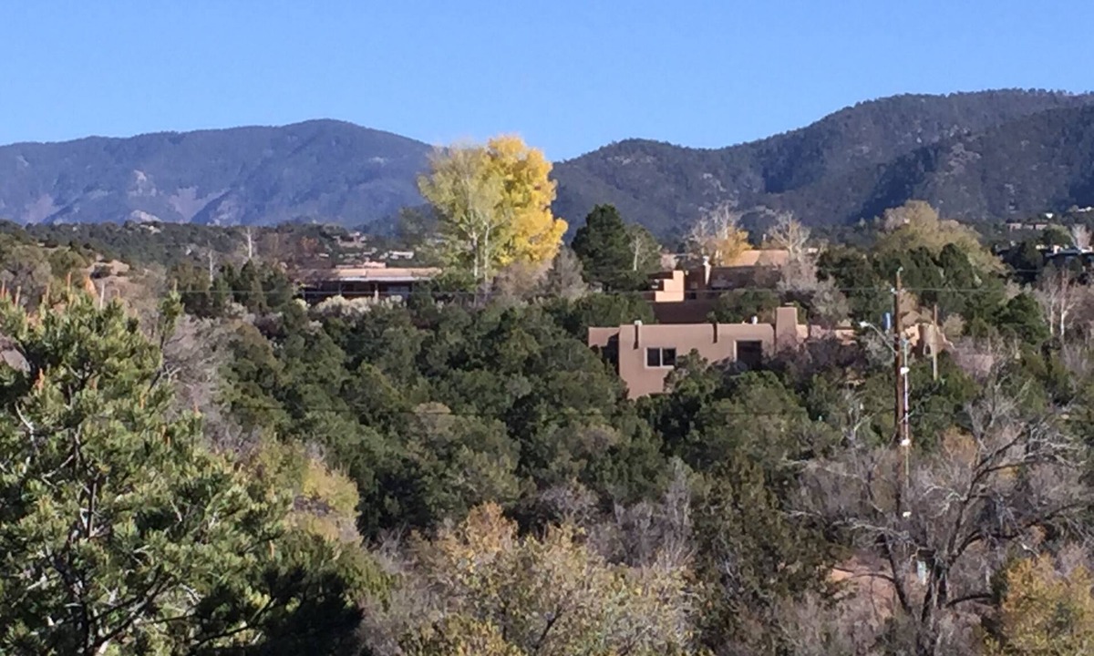 Northeast Santa Fe House | Casa Tórtola - 3BR Close To Plaza, Skiing, Ft. Marcy Park. Great Mountain views
