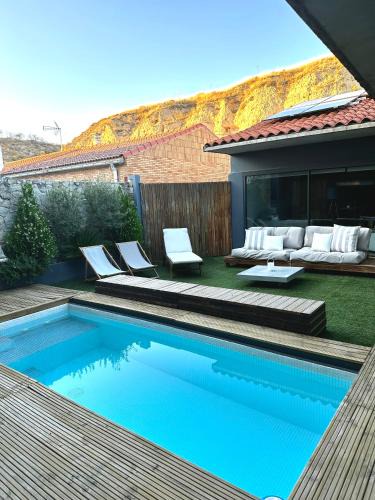 Valtierra House | Casa Tilin