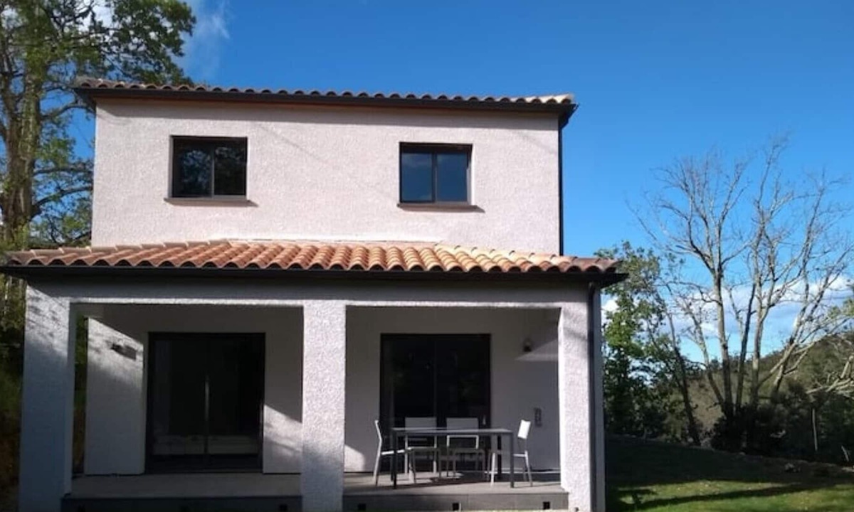 Montesquieu-des-Alberes Apartment | Casa Vilallonga - Elise apartment - with terrasse and garden