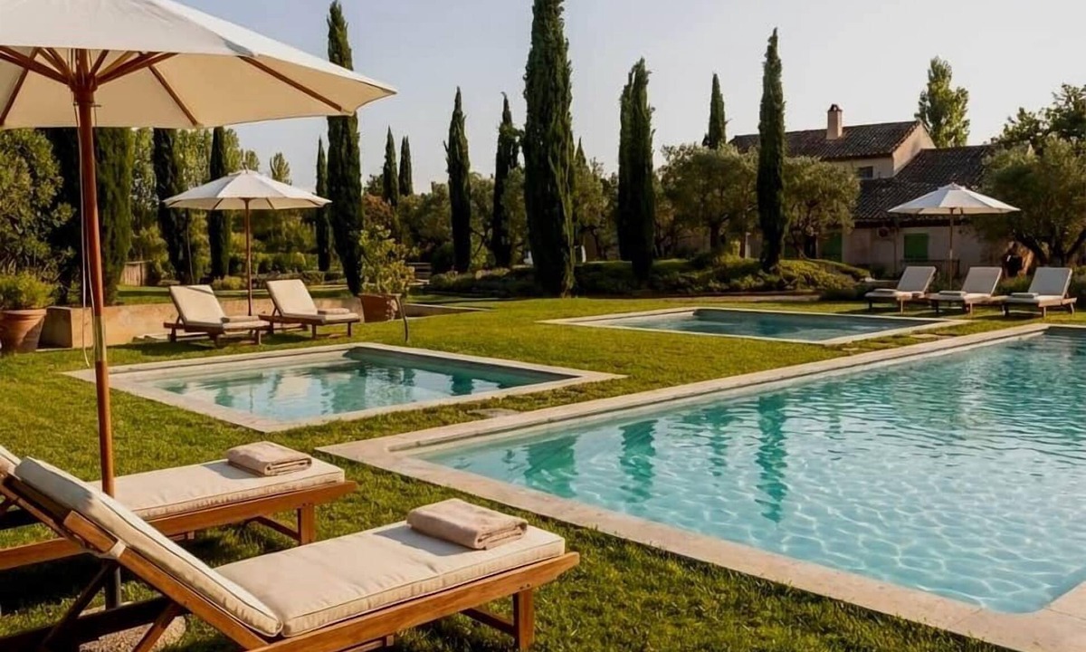 Pertuis House | Casa Yolis