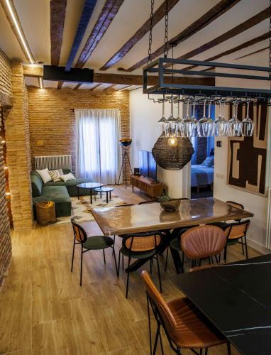 Logrono Historic Centre Apartment | Casa Zarcillo