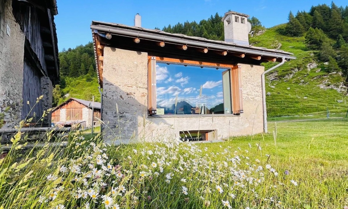 Stampa House | CasaBellavista Isola by Interhome