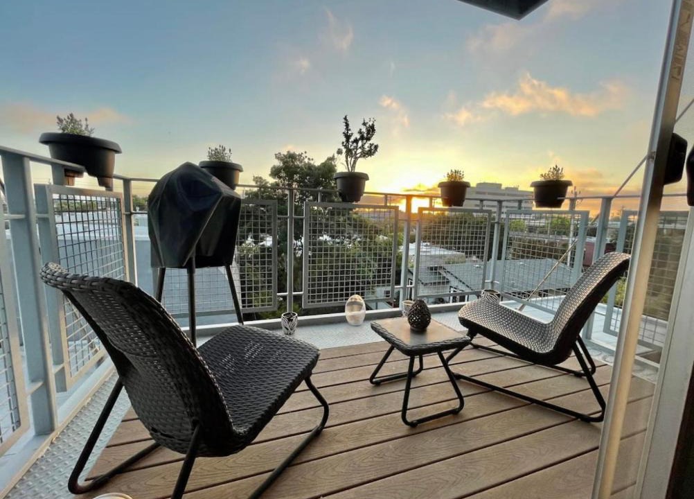 Southwest Berkeley Apartment | Casablanca