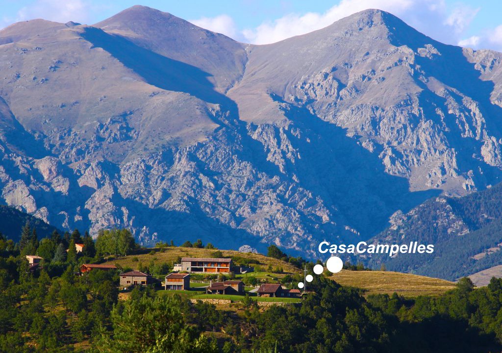 Campelles Cabin | CasaCampelles I and II for 20 people