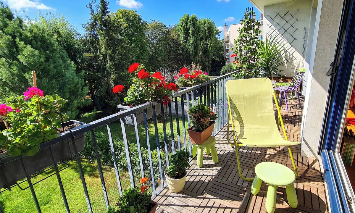 Le Vesinet Apartment | Casalionel: Peace and quiet 25 minutes from Paris