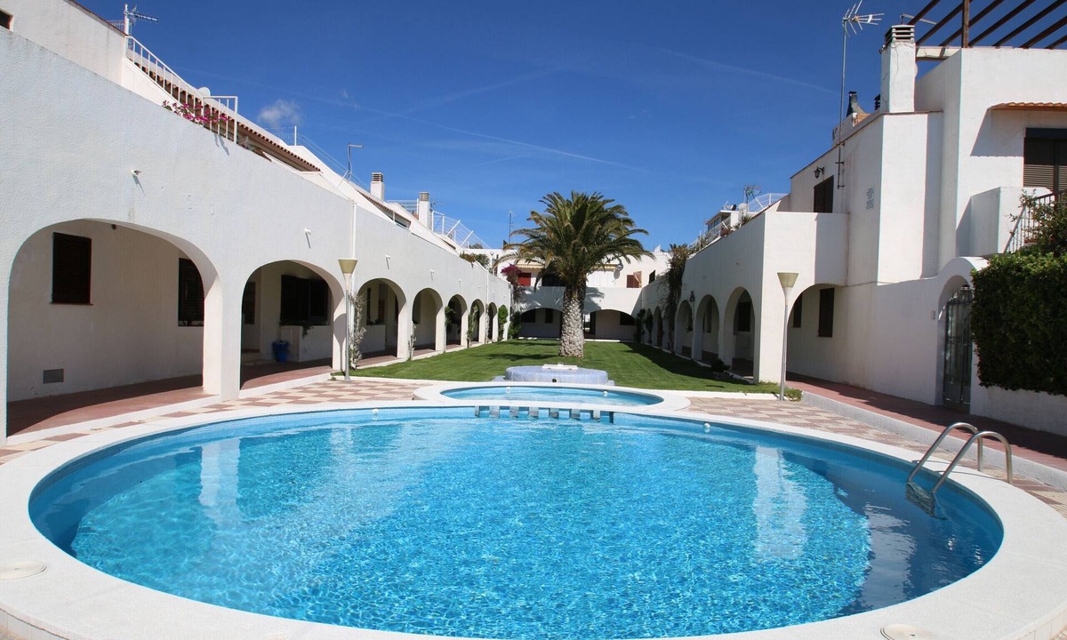 Parc de Mont-roig Ski Chalet | Casas Blancas 5, Parc Mont-roig