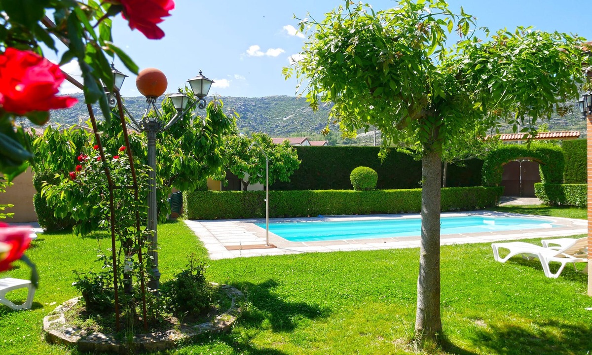 Robledillo Cottage | Casas Rurales Florentino for 2 people