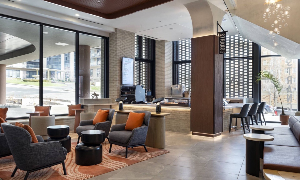 Country Club Plaza Area Hotel | Cascade Hotel, Kansas City, a Tribute Portfolio Hotel