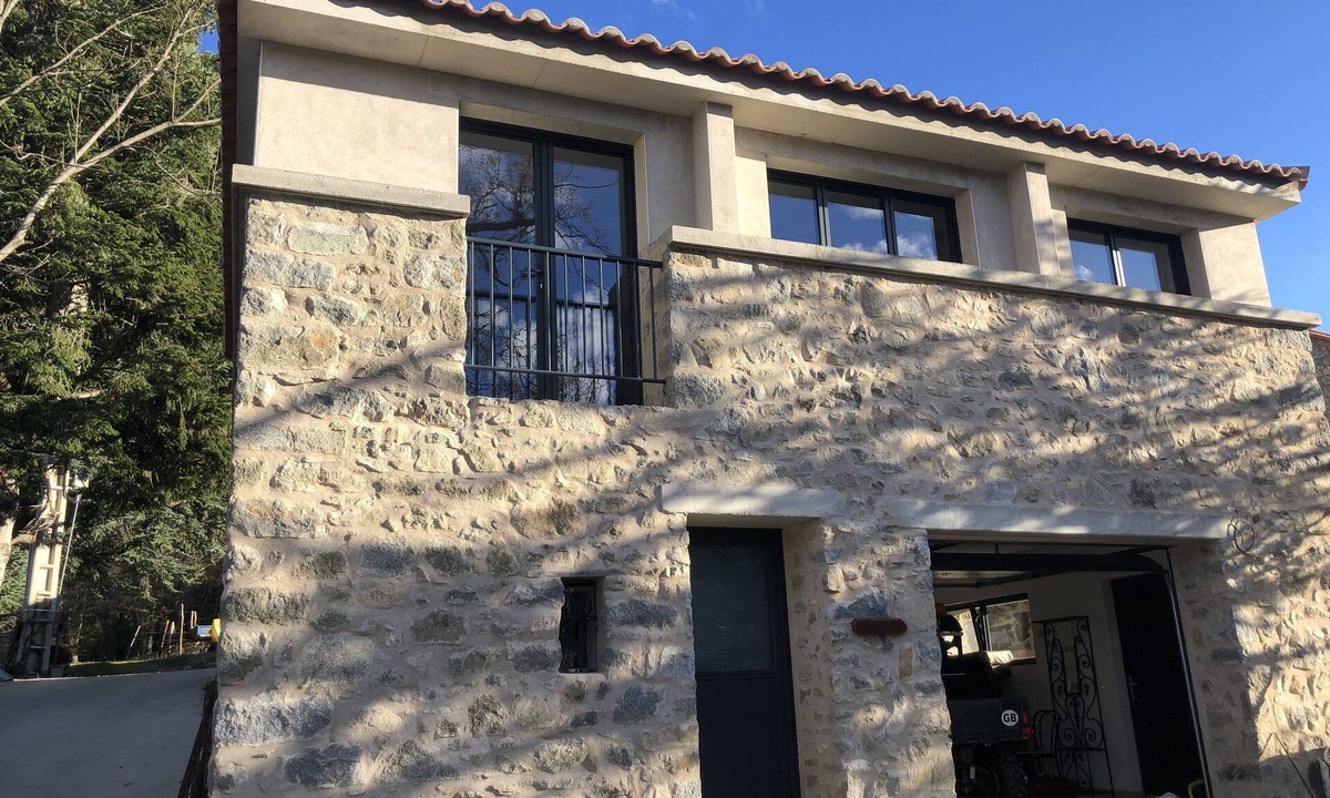 Serralongue Apartment | CASE MINORE