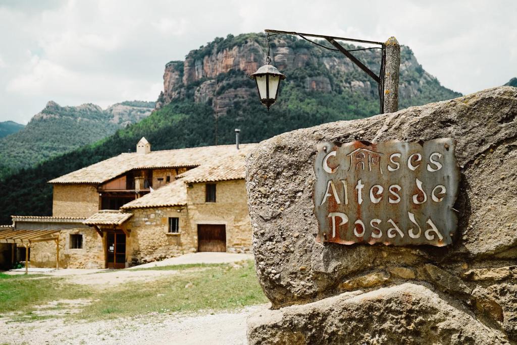 Naves Hostel | Cases Altes de Posada