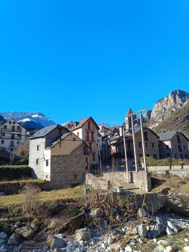 Chisagues House | Caseta Sorripas