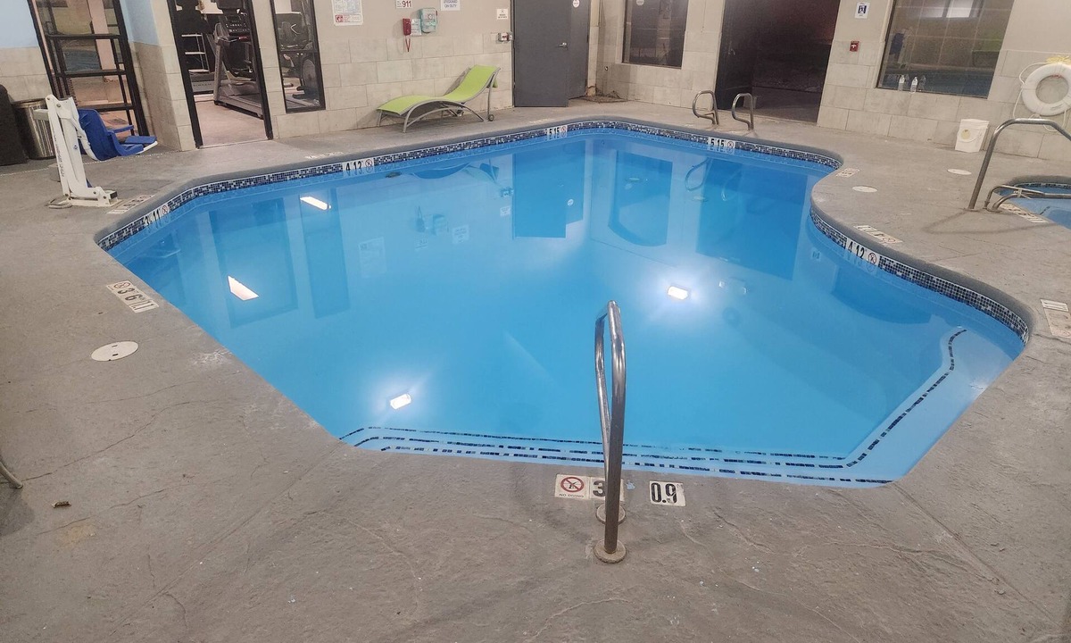 Roswell Hotel | CASH REWARDS INN & SUITES