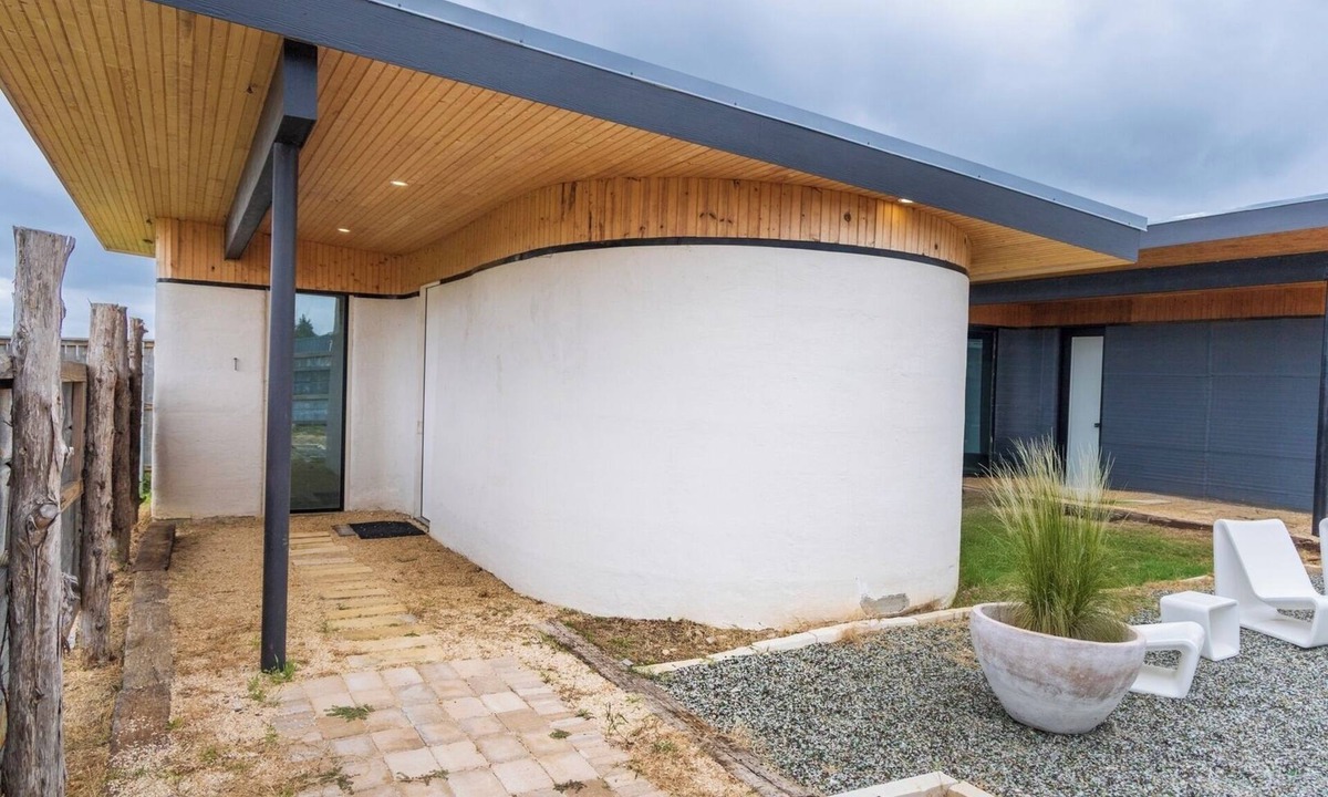 Round Top House | Casita 1 @ The Halles Artisan Venue