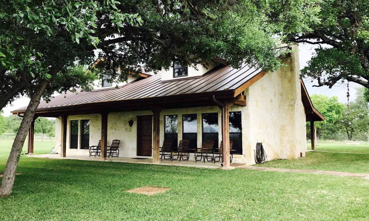 Center Point House | Casita Paloma - 3BR/3BA house on 20 acres w/Private Gate Access