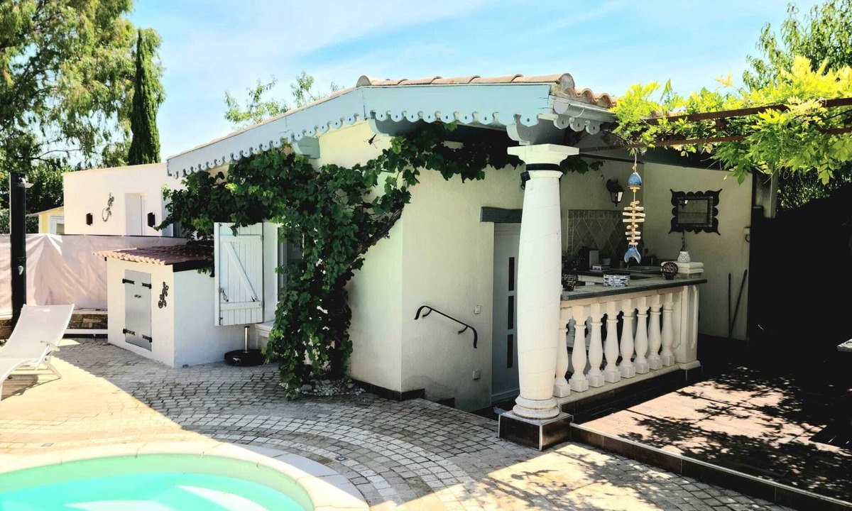 Puimisson House | Casita Rossignol