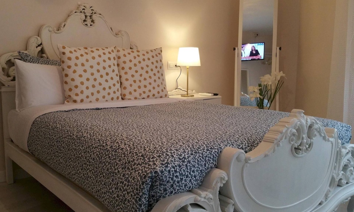 Toledo City Center Apartment | CASON DEL CORPUS 2 apto Deluxe 2 Toledo 11 PLAZAS