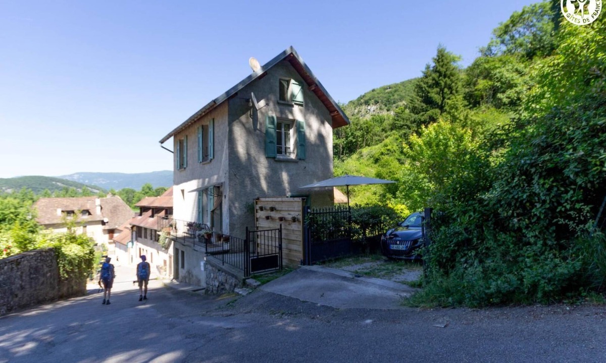 Chanaz House | CASSANOS - CHANAZ - Gîte