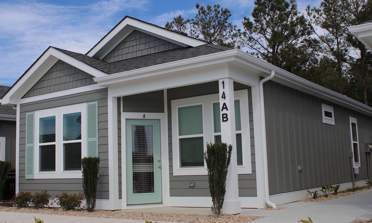 Corolla Light Condo | Cast A Wave at Beacon Quarters of Corolla 2 Bedroom Condo
