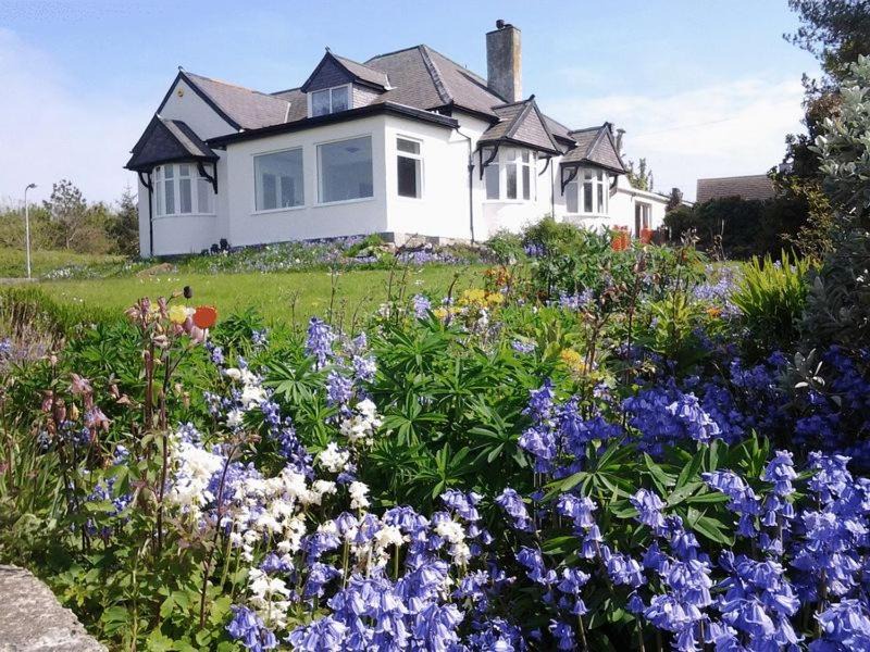 Cemaes Bay Bed & Breakfast | Castellor Bed & Breakfast