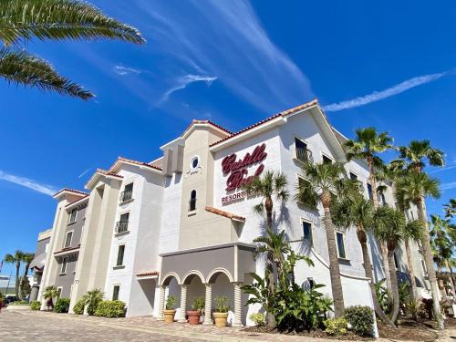 St. Augustine Beach Hotel | Castillo Real St Augustine Beach,Tapestry Collection Hilton