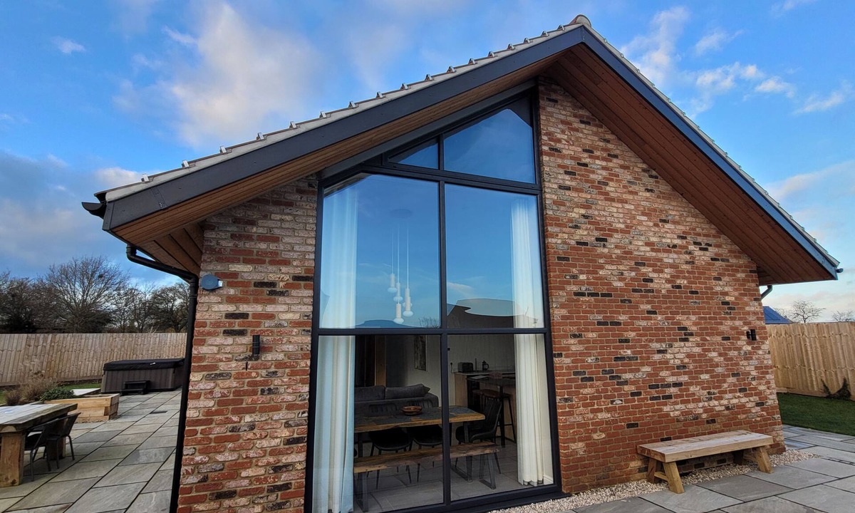 Dunholme House | Castle Hill Barn, Ashlin Farm Barns