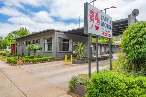 Castlemaine Hotel | Castle Motel