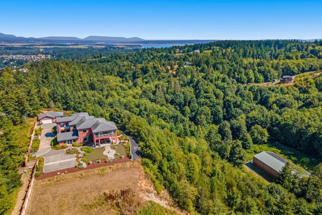 Camano Island House | Castle on the Hill