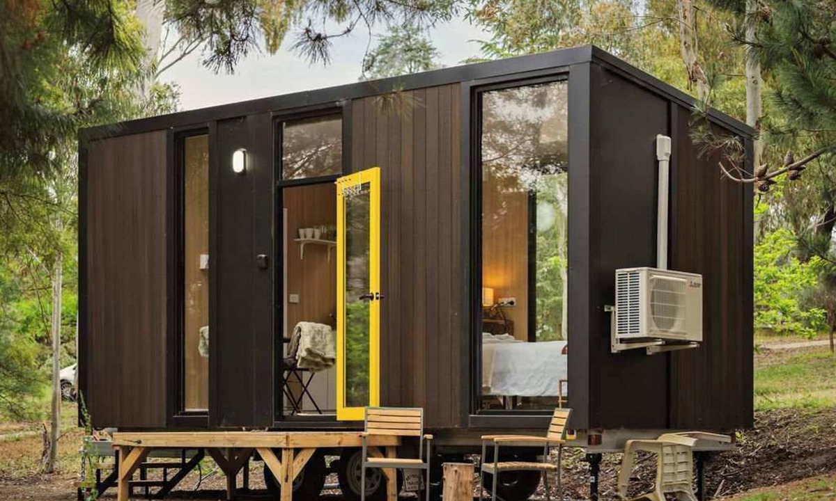 Castlemaine House | Castlemaine Hideout by Tiny Away